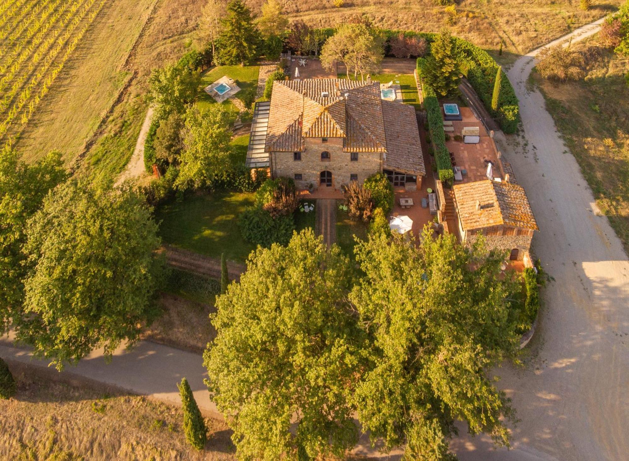 Relais La Martina Hotel Pietraviva Bagian luar foto
